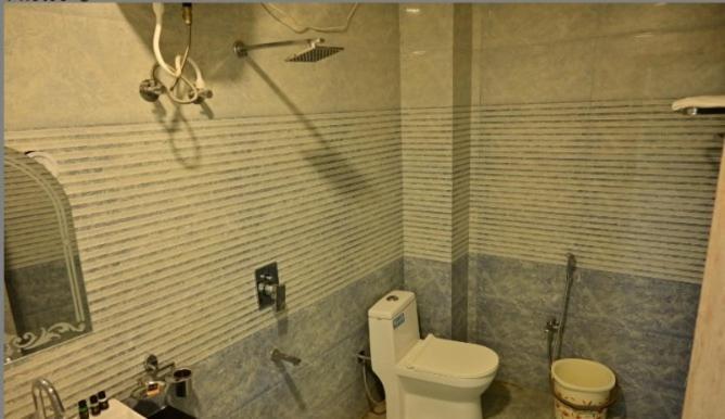 Hotel Raghuveer Inn By Bookingcare Sitapur Muafi 外观 照片